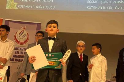 Afyonkarahisarlı 11 yaşındaki hafızlık öğrencisi yarışmada birinci oldu