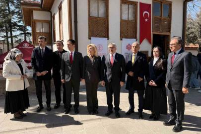 AK Parti Genel Başkan Yardımcısı Yayman: "İstiklal Marşı sadece 105 yıl önce yazılan bir marş değil, milletimizi millet yapan bir ruh köküdür"