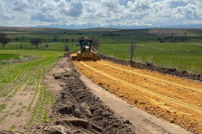 Aksaray’da stabilize yollarda bakım çalışmaları başladı