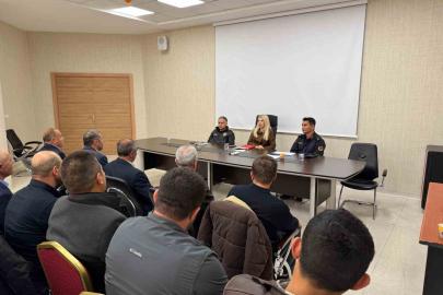 Altıntaş’ta muhtarlar toplantısı gerçekleştirildi