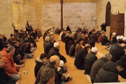 Anadolu’nun "El Hamrası" Kadir Gecesi’nde doldu taştı