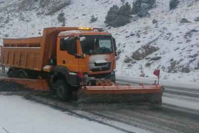 Antalya-Konya karayolunda kar etkisini sürdürüyor