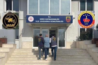 Antalya’da 2 kişiyi kasten öldürmeden 10 yıldır aranıyordu, JASAT operasyonuyla yakalandı