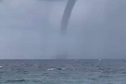 Antalya’da korkutan hortum karaya ulaşmadan kayboldu