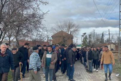 Antalya’daki silahlı kavgada ölen genç toprağa verildi