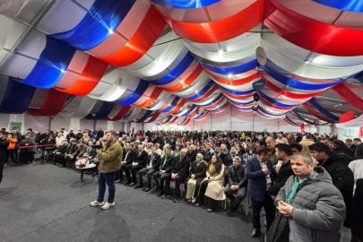 Arnavutköy’de hamsi ve horon coşkusu