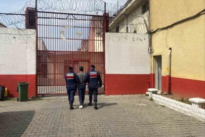 Aydın’da iki aranan hükümlü yakalandı
