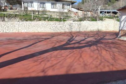 Babadağ Belediyesi çevre düzenleme çalışmalarını sürüyor