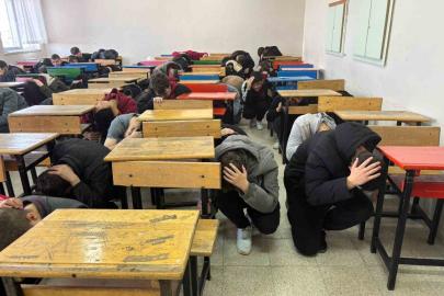 Babaeski’de öğrencilere deprem ve yangın eğitimi