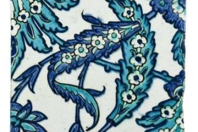 Bakan Ersoy: "16’ncı yüzyıla tarihlenmiş iki adet İznik çinisinin ülkemize iadesini sağlamış bulunuyoruz"