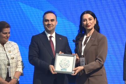 Bakan Kacır: "KOBİ’lerimize ve büyük ölçekli firmalarımıza, 50 milyon liraya kadar finansman sunuyoruz"