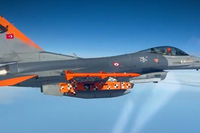 Bakan Kacır: "Milli seyir füzemiz SOMJ, canlı harp başlığıyla gerçekleştirilen son atış testinde hedefini tam isabetle vurdu"