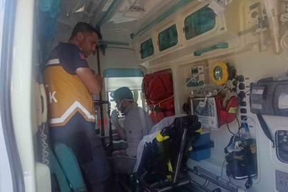 Bakım sırasında tur teknesi alev aldı dumandan etkilenen işçi hastanelik oldu