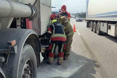 Bandırma’da tanker otomobille çarpıştı: 2 yaralı