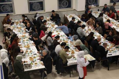 BARÜ ailesi geleneksel iftar programında buluştu