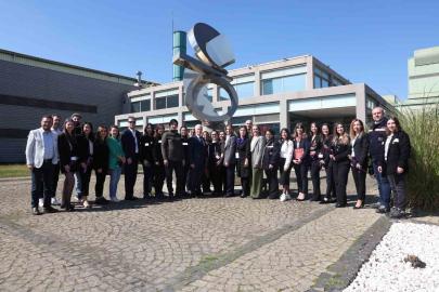 Başkan Bozbey’den kadın emekçilerine anlamlı ziyaret