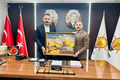 Başkan Çağlayan’a "Mescid-i Aksa" tablolu ziyaret
