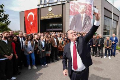 Başkan Dutlulu, Büyükşehir ve MASKİ personeliyle bayramlaştı