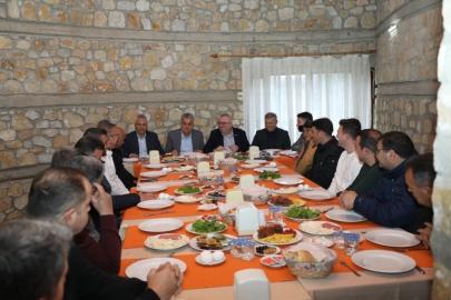 Başkan Ertaş, belediye ekibiyle çalışmaları değerlendirdi