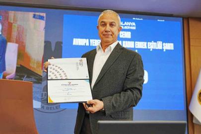 Başkan Özçelik, CEMR Avrupa Yerel Yaşamda Kadın-Erkek Eşitliği Şartı’nı imzaladı