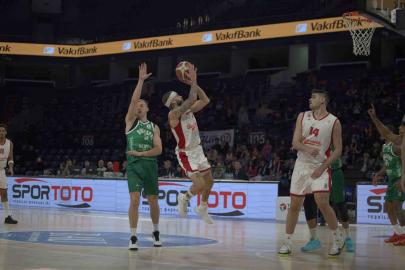 Basketbol Süper Ligi: Bahçeşehir Koleji: 100 - Bursaspor: 61