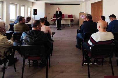 Bayburt’ta çevre ve şehircilik hizmetleri masaya yatırıldı