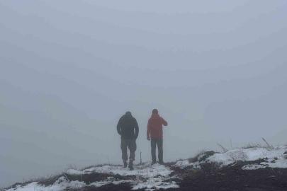 Bayram tatilinde kar yağışının tadını çıkardılar