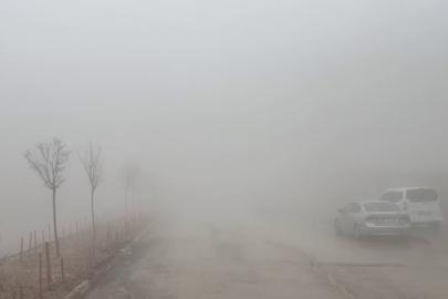 Besni’de sağanak yağış ve yoğun sis etkili oldu