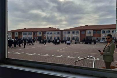 Beypazarı’nda okulda deprem tatbikatı