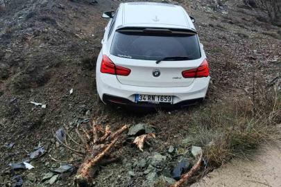 Bilecik’te kaygan yol kazaya sebep oldu : 2 yaralı
