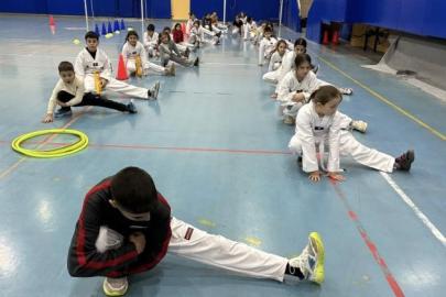 Bilecik’te tekvandocuların performansı yoğun antrenmanlarla yükseliyor