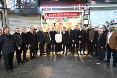 BTSO Başkanı Burkay, tarihi çarşıda esnafla buluştu