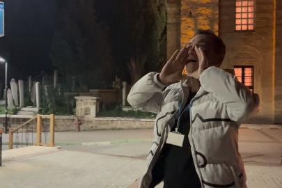 Bu mahallede davul çalanın başı belaya giriyor...Pilava pilava diye zillere basıyorlar