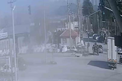 Burdur’da genç sürücünün ölüme gittiği kaza kamerada
