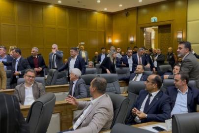 Bursa Büyükşehir Meclisi’nde ‘su zammı’ tekrar gündeme geldi, tansiyon yükseldi