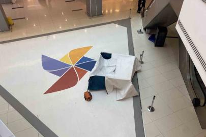 Bursa’da AVM’de esrarengiz ölüm