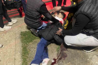 Bursa’da parkta bıçaklı kavga: 16 yaşındaki çocuk yaralandı