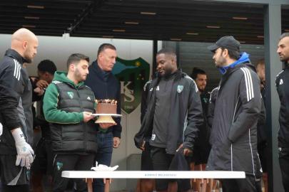 Cafumana Show’a doğum günü sürprizi