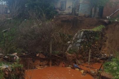 Çakırlar Çayı taştı, yıkılma riski olan ev tahliye edildi