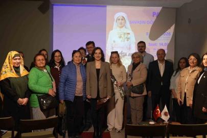 Çanakkale’de "Savaşın Gölgesinde Kadın" Paneli Düzenlendi