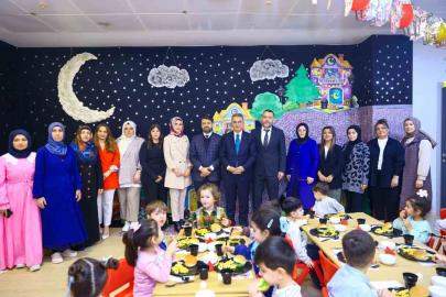 Canik’te minikler, tekne oruçlarını Başkan Kurnaz ile birlikte açtı