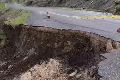 Çermik’te yolda çökme meydana geldi