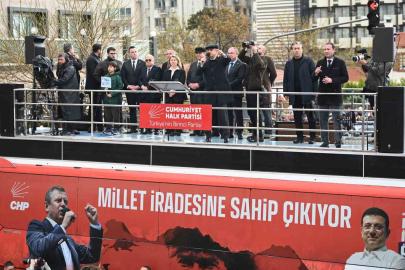 CHP Genel Başkanı Özel Kuşadası’nda