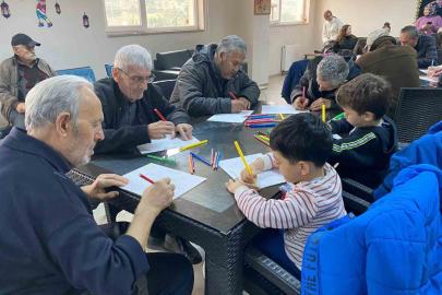 Çocuklardan büyüklerine huzurevinde ziyaret