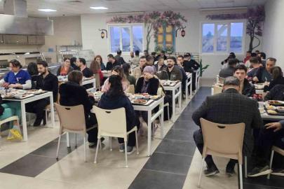 Defne Devlet Hastanesi personeli iftar programında bir araya geldi