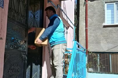 Derebucak’ta yardım kolileri ihtiyaç sahiplerine ulaştırıldı