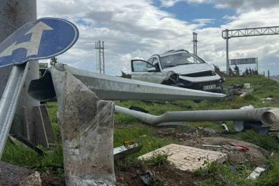 Diyarbakır’da okul servisi kaza yaptı: 13’ü öğrenci 15 yaralı