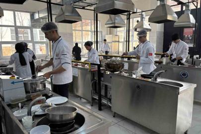 Doğu Anadolu’nun şef adayları Tunceli’de yarıştı