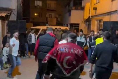 Edirne’de asker uğurlama eğlencesinde renkli görüntüler