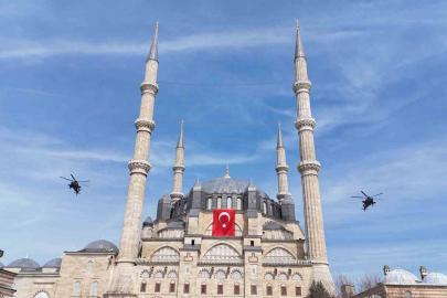 Edirne’de Balkan şehitleri için F-16 ve Atak’tan saygı uçuşu